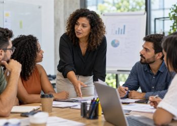 Formação empreendedora ganha importância em decisões cada vez mais complexas