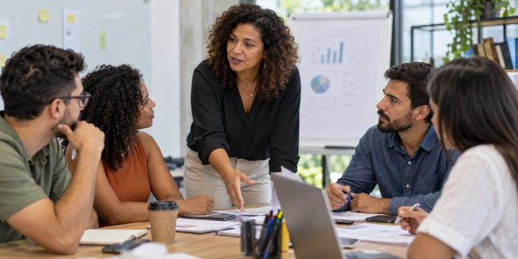 Formação empreendedora ganha importância em decisões cada vez mais complexas
